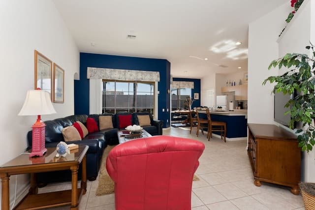 Condo, 4 Bedrooms (3 Bathroom - 8010)