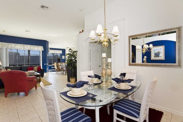 Condo, 4 Bedrooms (3 Bathroom - 8010)