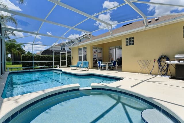Condo, 4 Bedrooms (3 Bathroom - 8010)