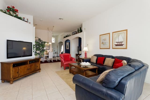 Condo, 4 Bedrooms (3 Bathroom - 8010)