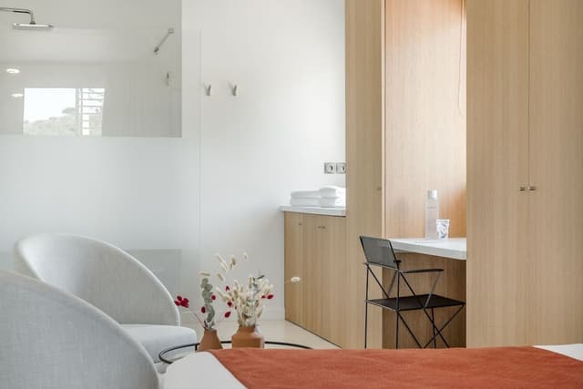 Junior Suite, Balcony, Partial Sea View