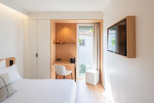 Double Room Garden Side