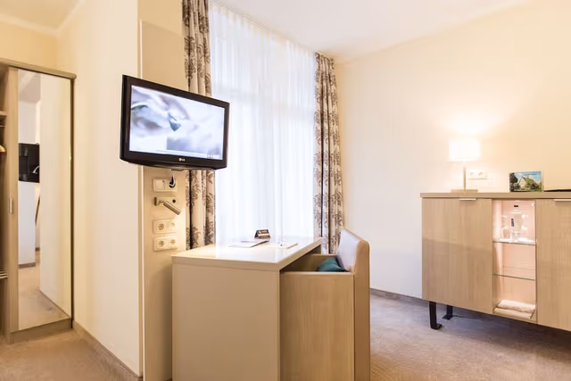 Double Room, Balcony