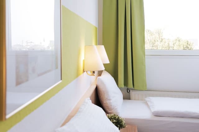 Economy Twin Room
