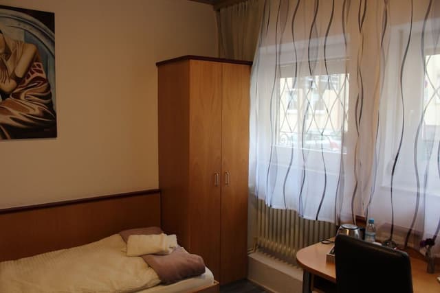 Basic Single Room