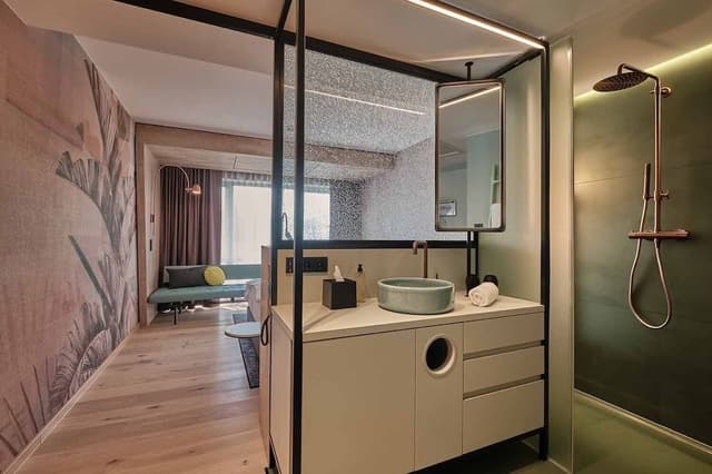 Comfort Room