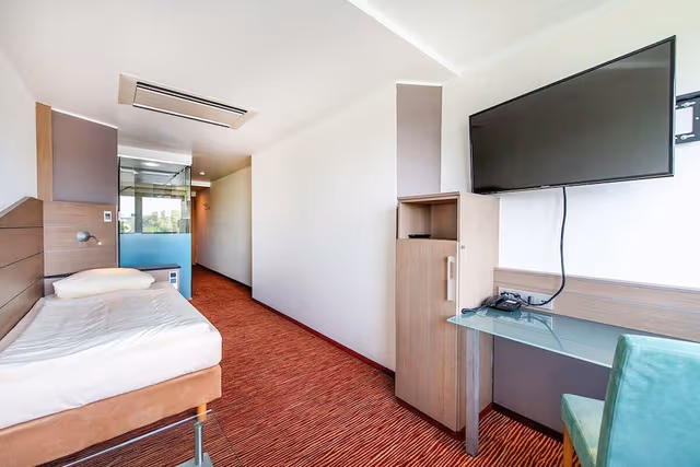 Superior Single Room