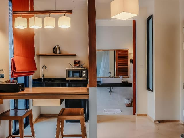Studio Deluxe Two-Bedroom