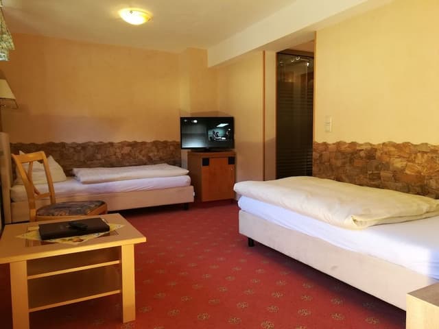 Classic Twin Room, 2 Twin Beds, Non Smoking, Mountainside