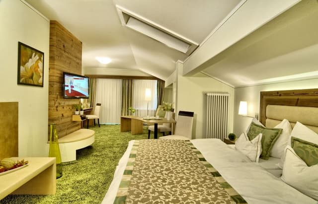 Superior Suite