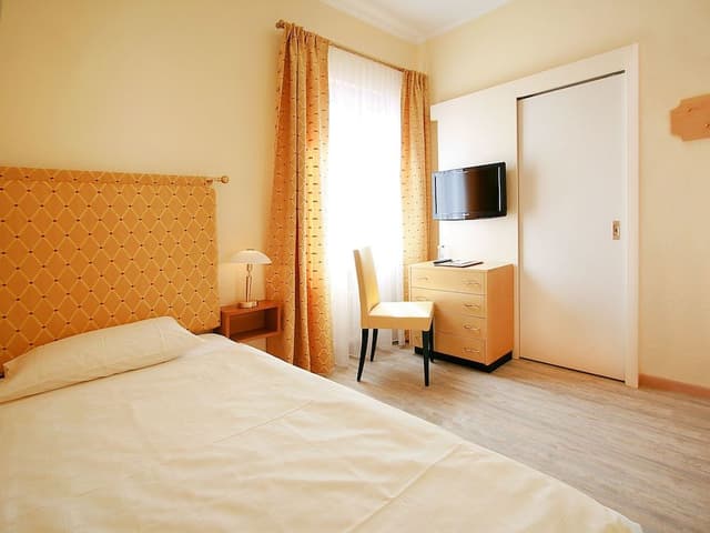 Classic Single Room