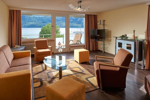 Suite, Balcony, Lake View