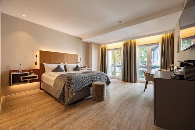 Deluxe double room with balcony