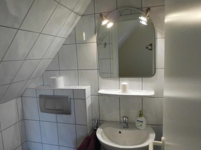 Room (small double room)