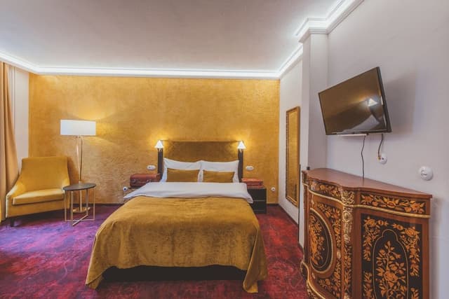 Deluxe Single Room