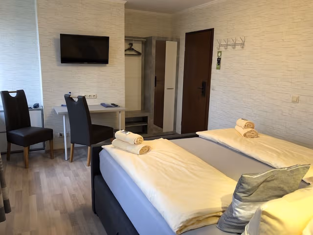 Standard Double or Twin Room (free public transport ticket)