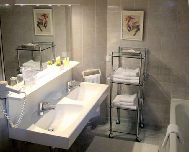 Deluxe Double or Twin Room, Balcony, Mountain View