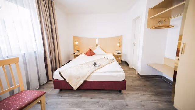 Standard Single Room
