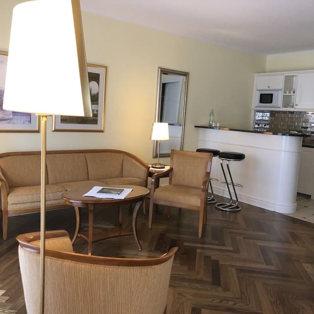 Suite