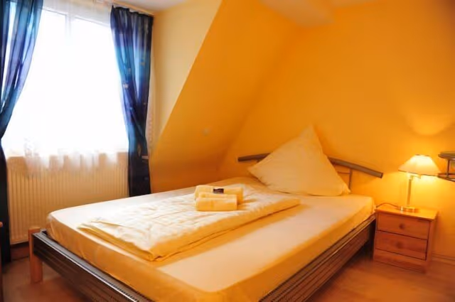 Double Room, 1 Double Bed