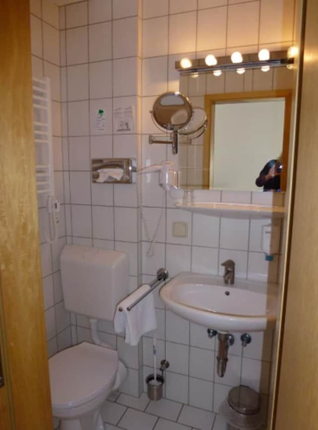 Comfort Single Room