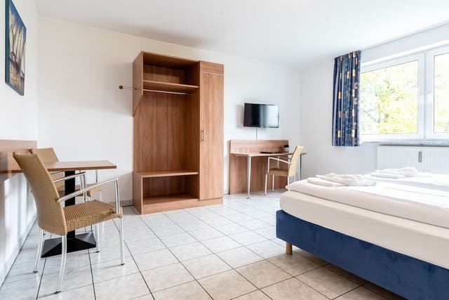 Basic Apartment for 2 people with Kitchenette