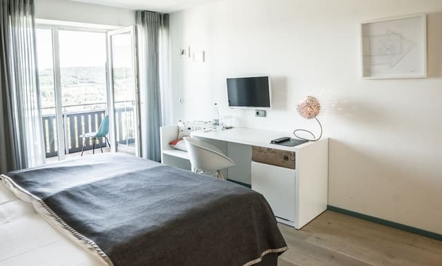 Double Room, Balcony