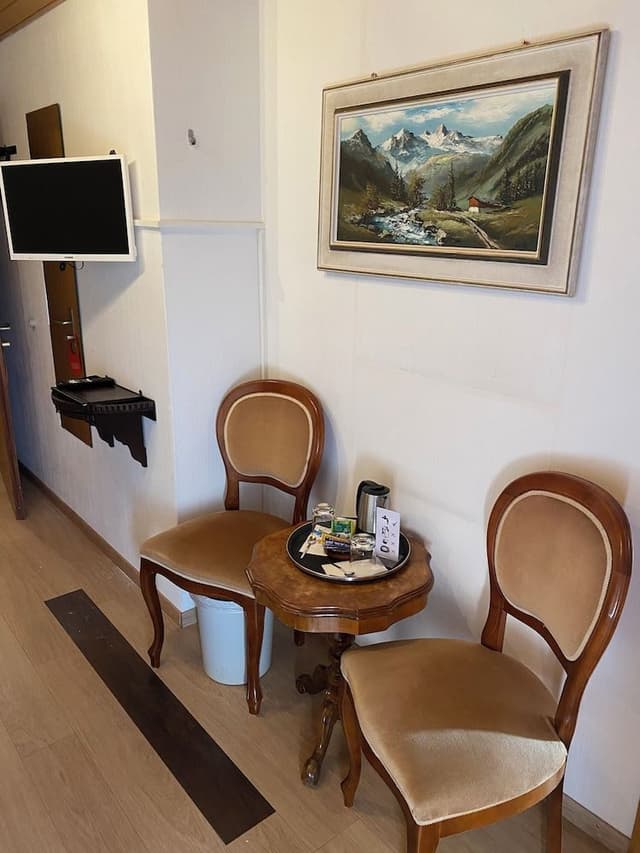 Twin Room, 2 Twin Beds, River View
