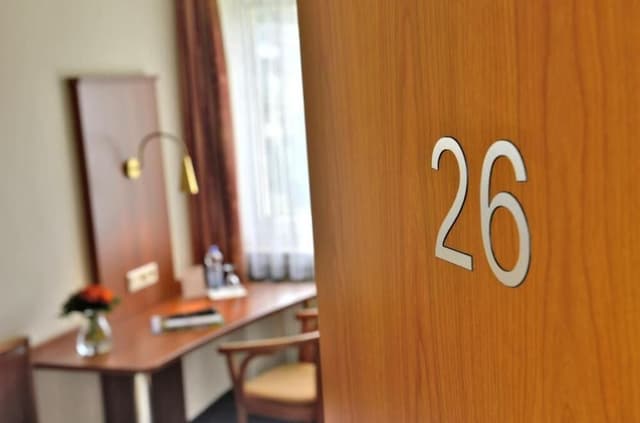 Business Single Room