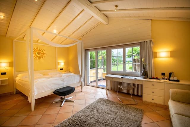 Superior Double or Twin Room, Balcony, Garden View