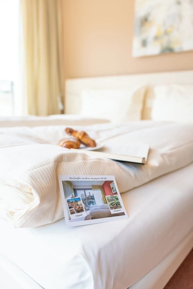 Superior Double Room (Balcony)
