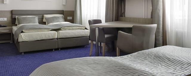 Comfort Quadruple Room, Multiple Beds, Private Bathroom, Courtyard View