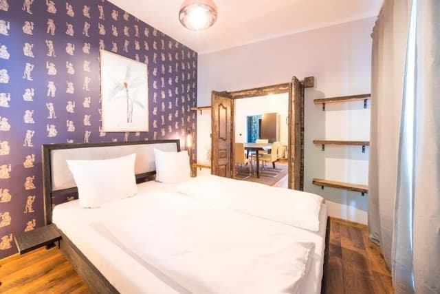 Apartment, 2 Bedrooms, Courtyard View