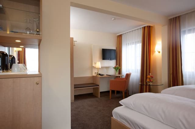 Comfort Double Room, Private Bathroom