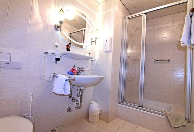 Economy Single Room