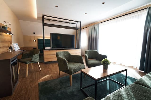 Junior Suite, 1 Bedroom, Non Smoking, Air conditioning