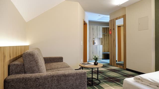 Deluxe Room, 1 Queen Bed with Sofa bed, Non Smoking, Air conditioning