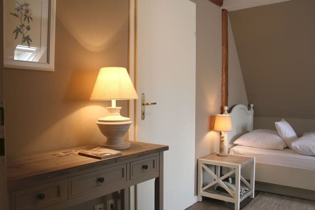 Apartment (36)