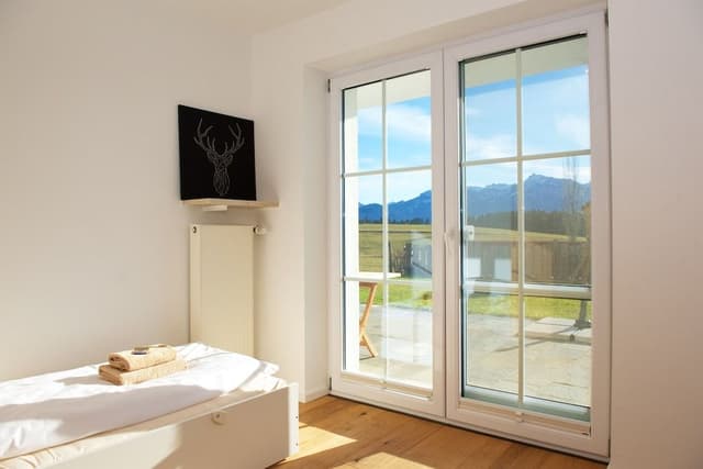 Traditional Apartment, Balcony, Mountain View