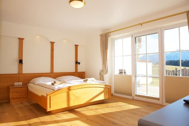 Traditional Apartment, Balcony, Mountain View