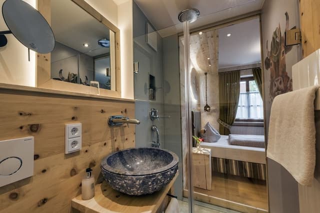 Premium Single Room
