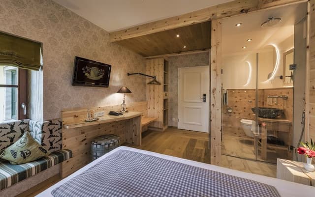 Premium Single Room