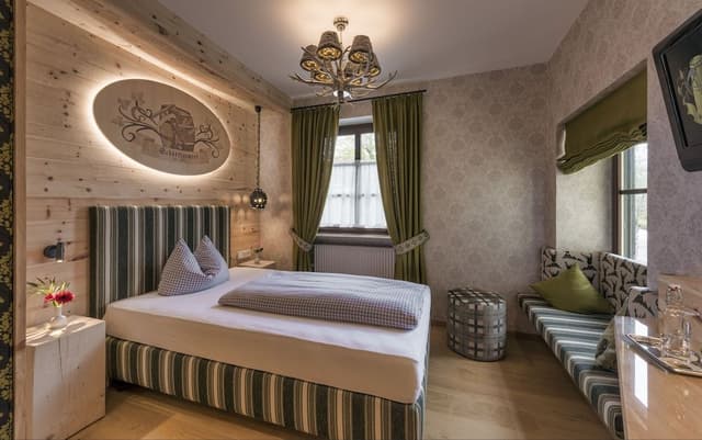 Premium Single Room