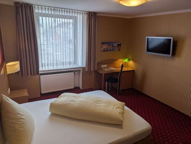 Comfort Single Room