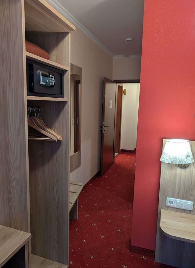 Classic Single Room