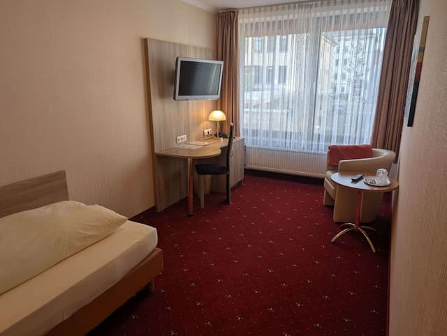 Classic Single Room