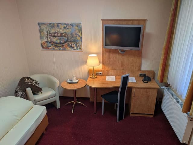 Classic Single Room