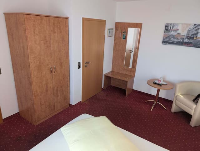 Comfort Single Room