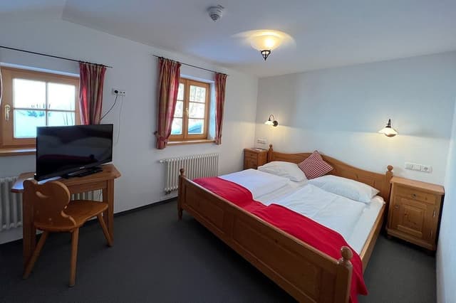 Basic Double Room