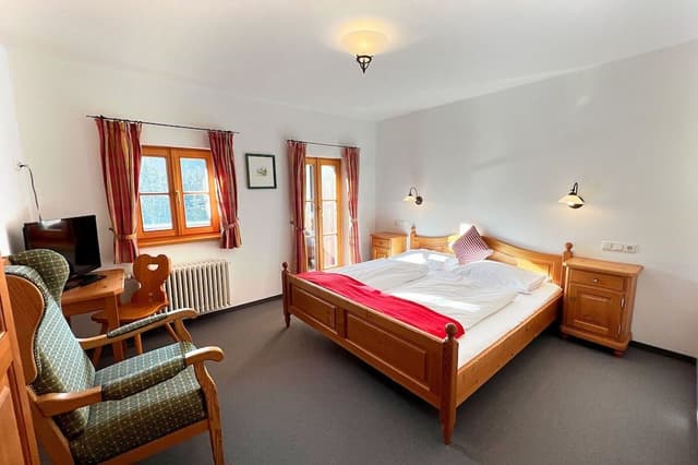 Basic Double Room
